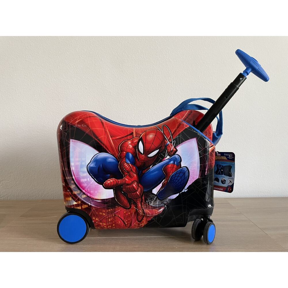 Marvel Ful Ride-on Luggage Spiderman Kids 14.5" Luggage